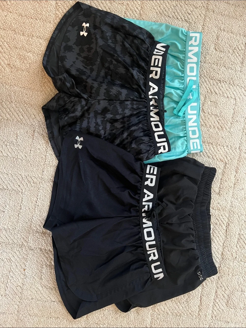 Lot of girls M Under Armour & DSG girls performance short